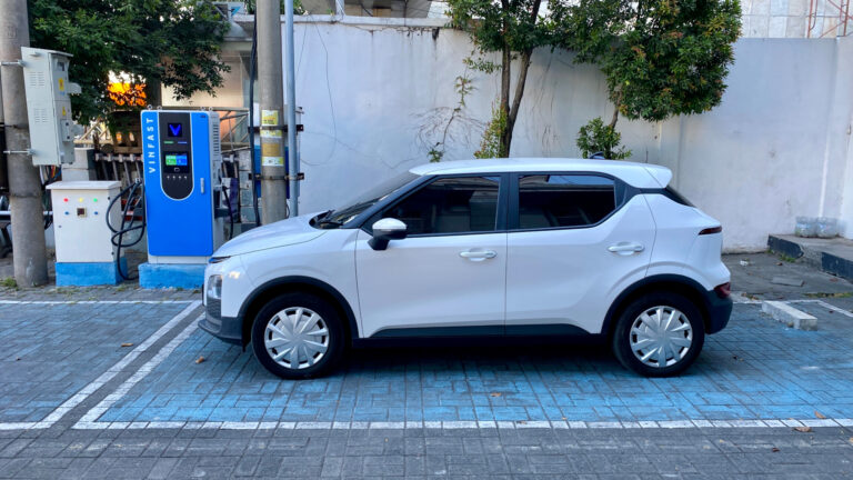 Vinfast VF5